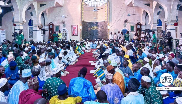Mawlid aux Champs des courses de Tivaouane