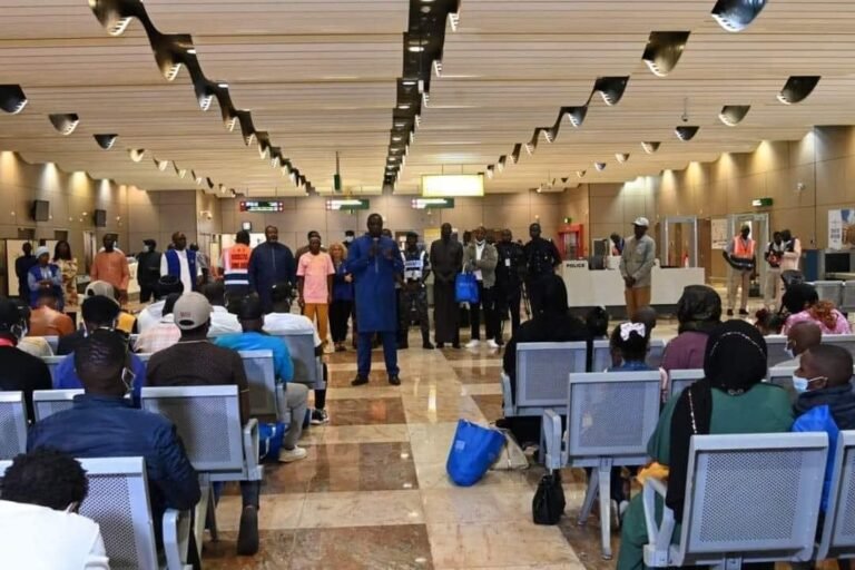 Retour d’émigrés clandestins par vol spécial : C’est dans la continuité parfaite