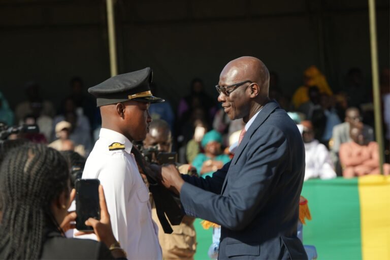 Remise de diplomes à la première promotion des techniciens en maintenance d’aéronefs