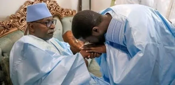 BASSIROU DIOMAYE FAYE EN VISITE À TIVAOUANE | « L’ÉTAT FERA TOUT POUR LA RÉUSSITE DU GAMOU »
