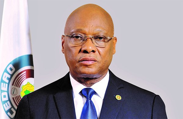 Le Gouverneur de la BCEAO rompt le silence sur la dette du Sénégal de 7 milliards de dollars