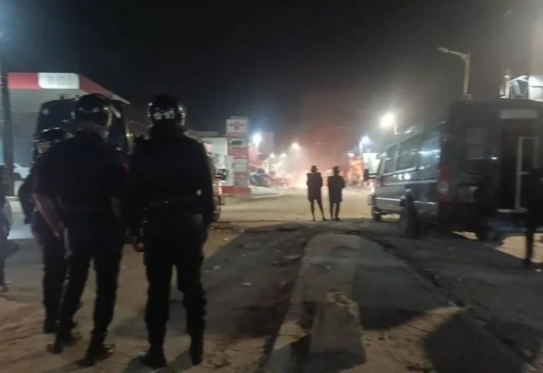 Mort de deux jeunes à Cambérène – La police, au banc des accusés , procède à la mutation de tout un …commissariat ! (EXCLUSIVITÉ AFRICA 7)