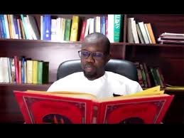 Urgent- Le khalif de Leona Niassene offre un exemplaire du Coran au Pm, Ousmane Sonko