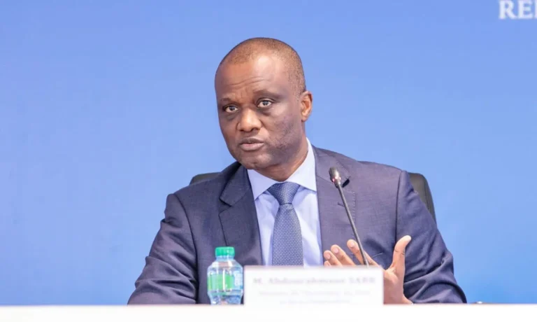Dette « cachée » : la riposte d’Abdourahmane SARR à Macky