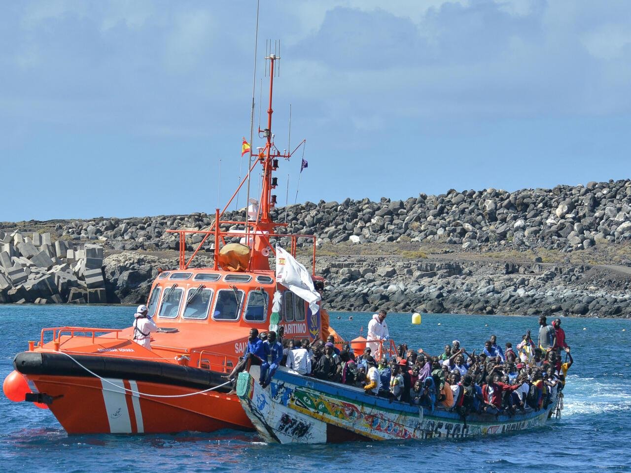 Meurtres et tortures sur un bateau de migrants sénégalais : 19 suspects arrêtés en Espagne