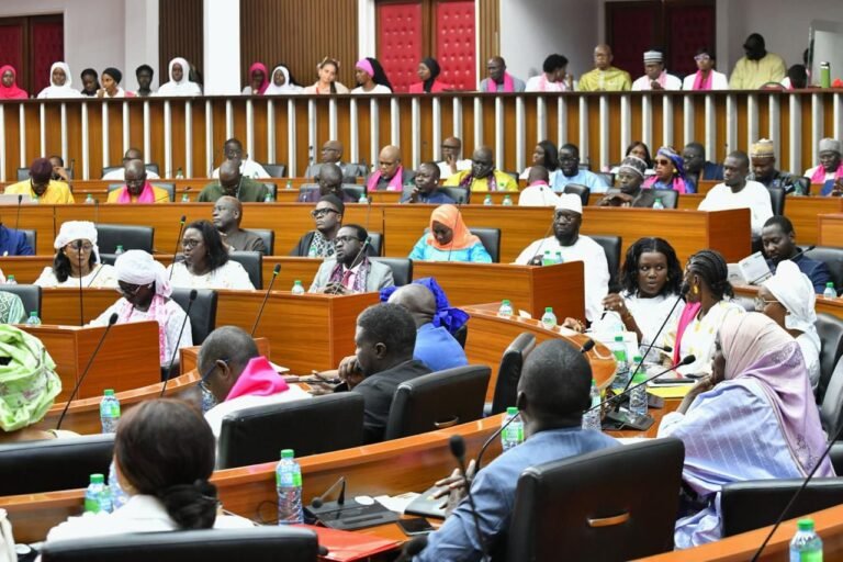 L’ASSEMBLÉE NATIONALE RENOUVELLE SON BUREAU ET OUVRE UNE NOUVELLE ANNÉE PARLEMENTAIRE SOUS LE SIGNE DES RÉFORMES