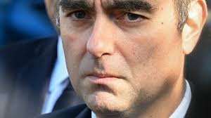 France-Lecornu, reconduit, mais...