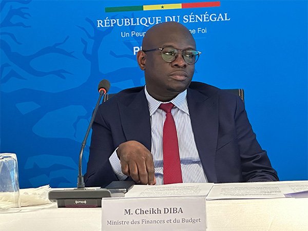 Cheikh DIBA a failli quitter le gouvernement