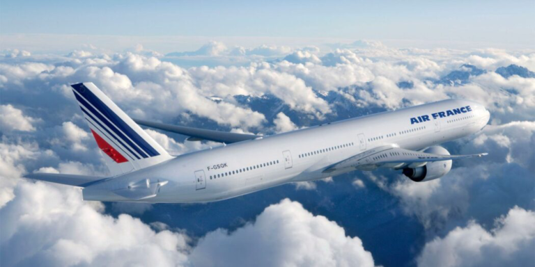 Grosse frayeur en plein vol : Un avion d’Air France AF718 parti de Paris vers Dakar forcé de rebrousser chemin