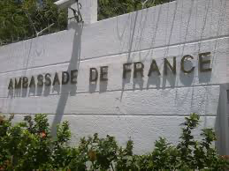 L'ambassade de France au Bénin appelle les ressortissants à la prudence.