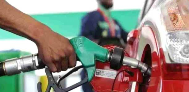 Kaolack : 30 stations services fermées pour non-respect des nouveaux prix du carburant