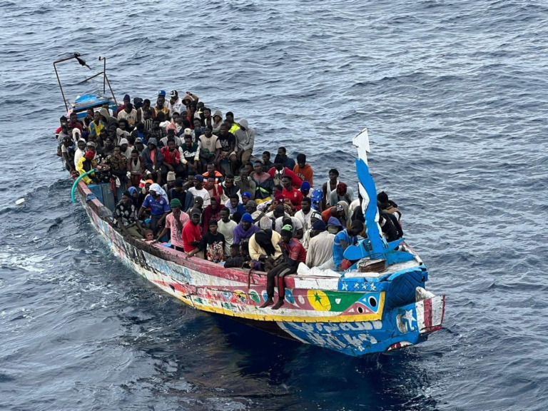 Chavirage d’une pirogue à Joal : 12 morts, 31 rescapés et des dizaines de disparus