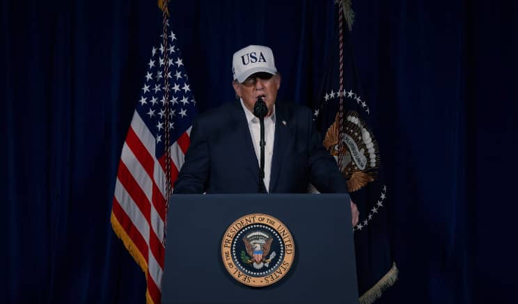 Donald Trump délivre un discours de guerre très puissant contre l'Iran