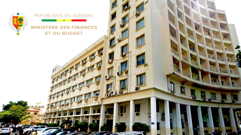 Ministère des Finances et du Budget : l’incendie a été maîtrisé