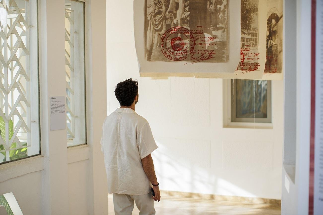 CULTURE] De Mboro à Dakar, l’artiste italo-suisse Sighanda raconte le Sénégal à travers ses carnets de voyage