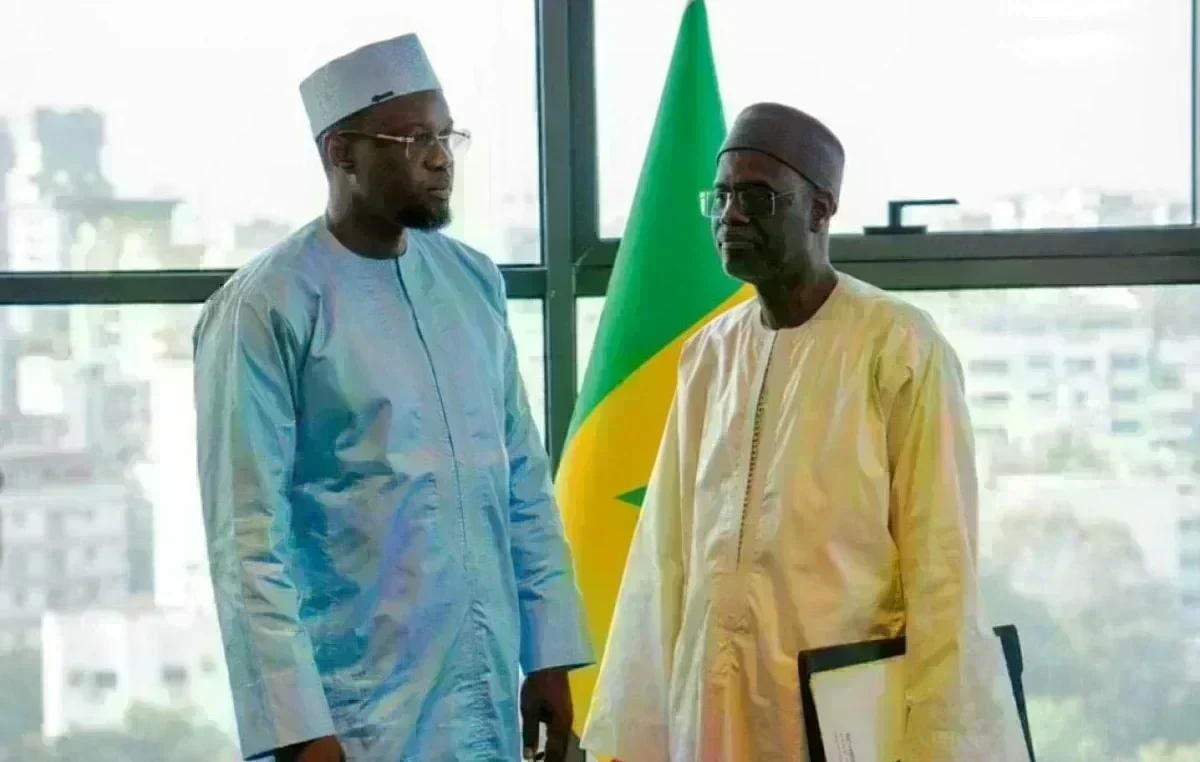 Sénégal : société civile, majorité et opposition réclament les documents que le Premier ministre dit détenir
